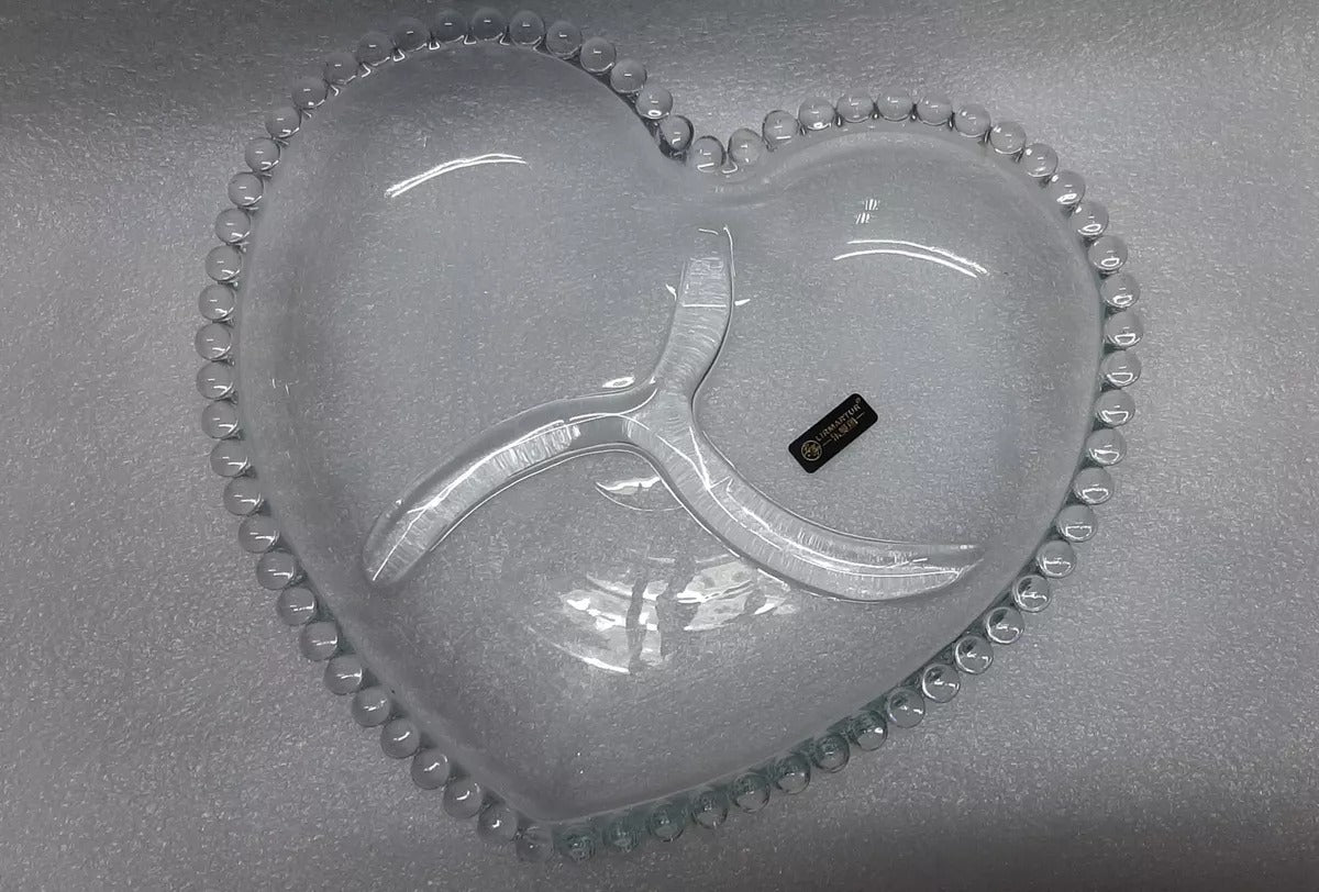 Heart Patterned Glass Plate with 3 Dividers