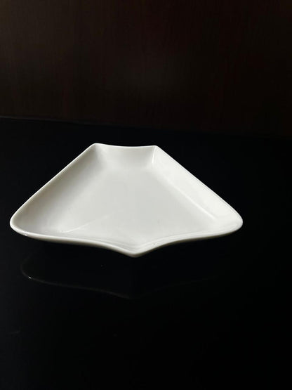 Stylish serving Nuts plate-Styl 1