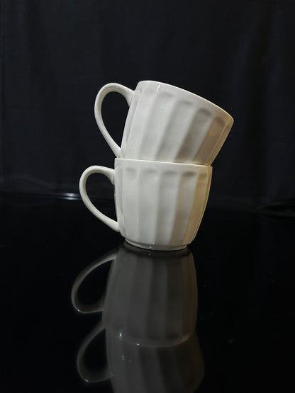 Medium Off white Tea Cup styl2