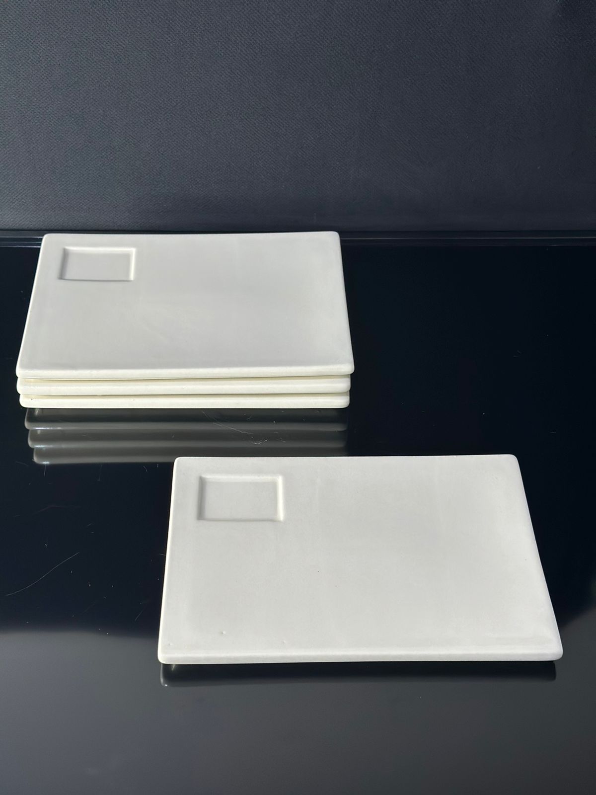 Rectangle Bright White Porcelain Flat Plate styl1