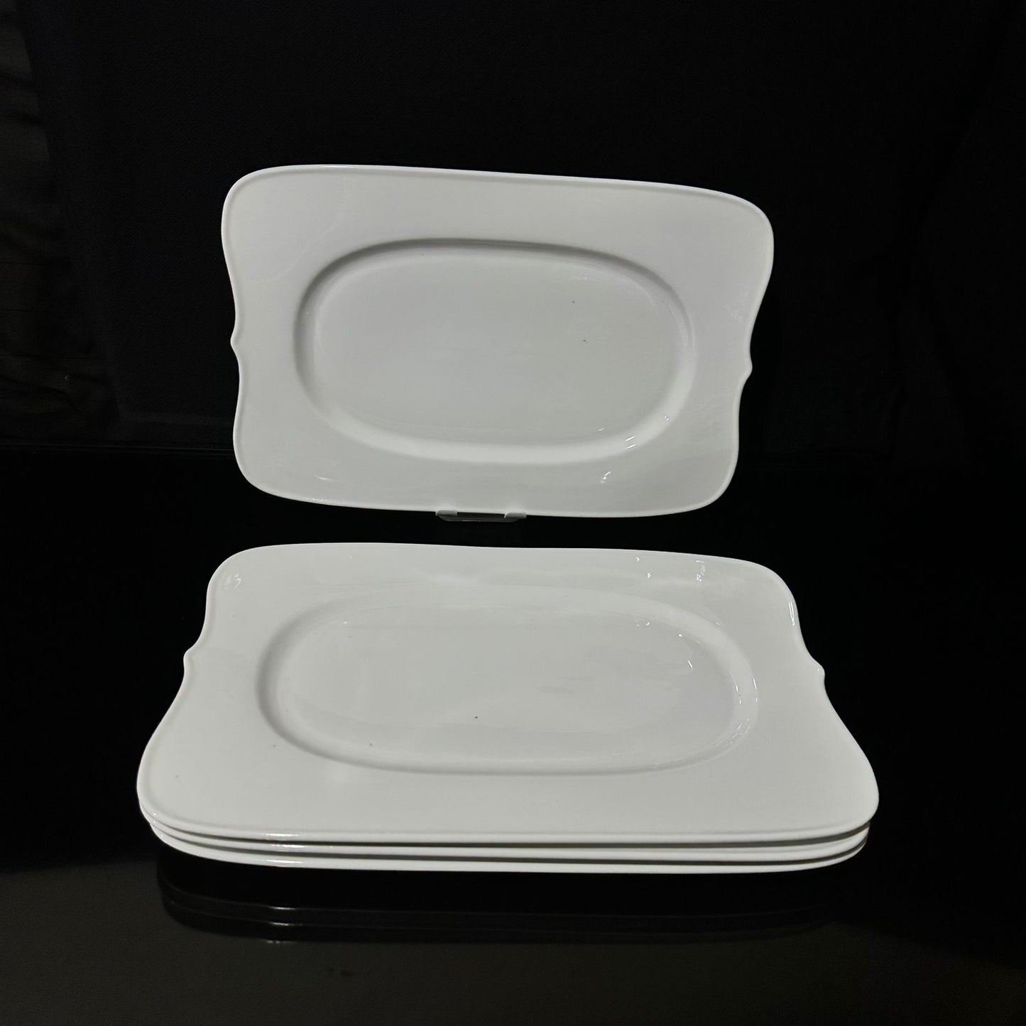 Luxury rectangular White Large Tray 35x24cm