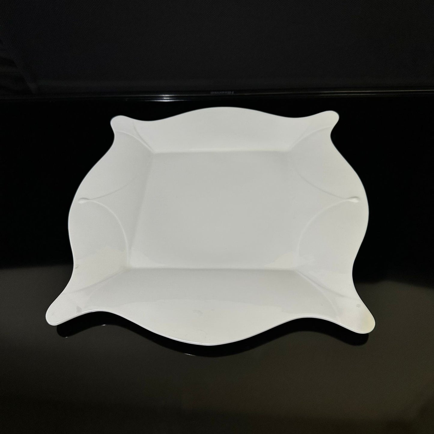 Luxury Square White Porcelain Plate  styl4