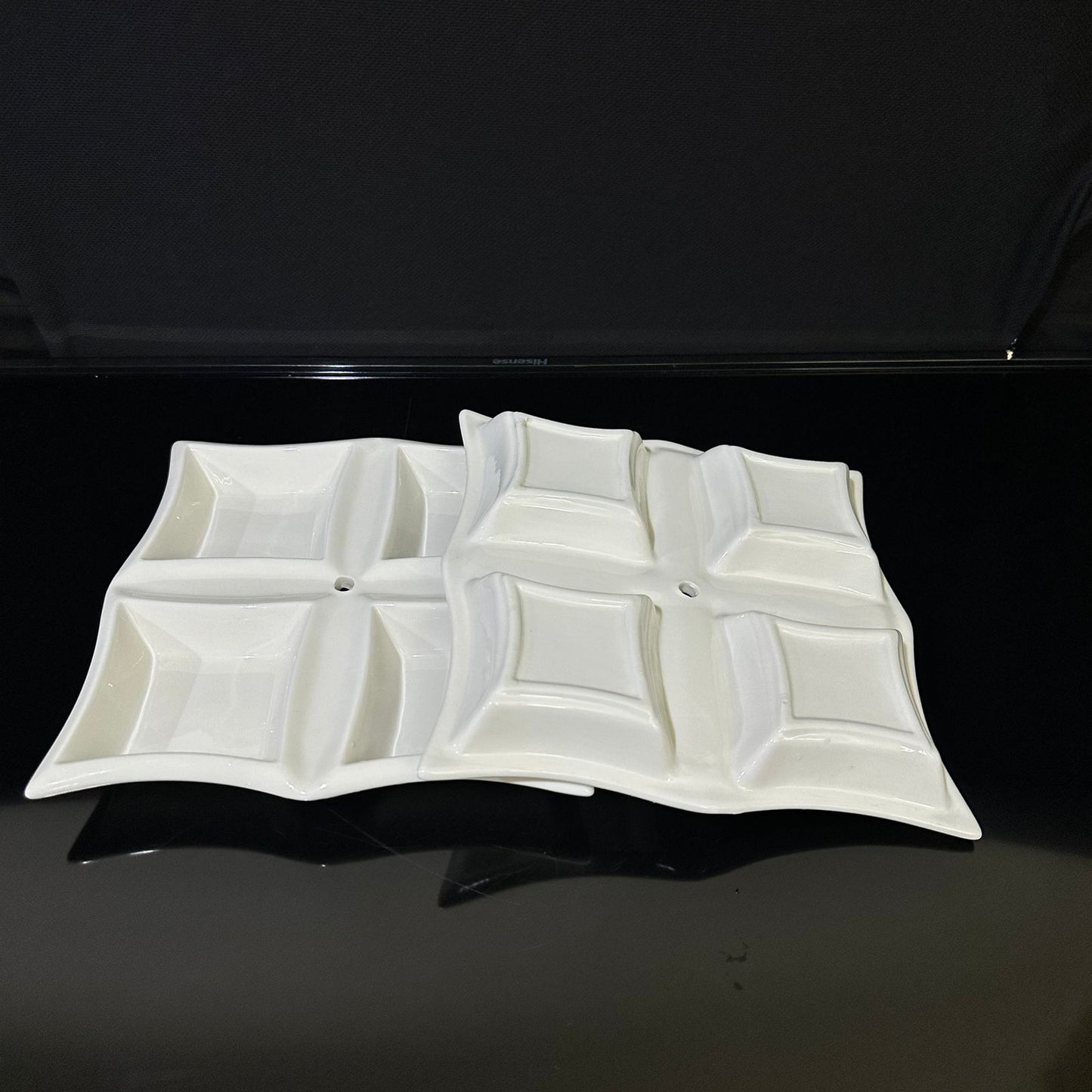 4-Well Square White Ceramic for breakfast and nuts styl2