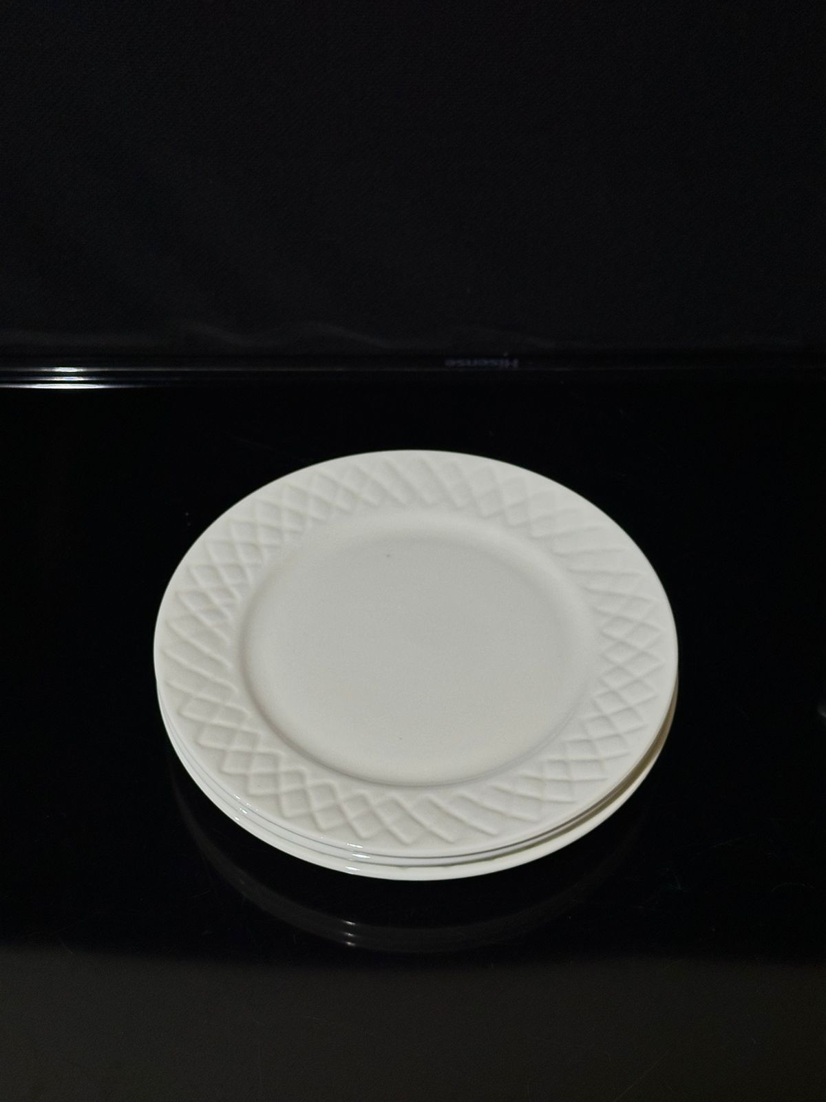 Luxury Decorated White flat plate porcelain styl11