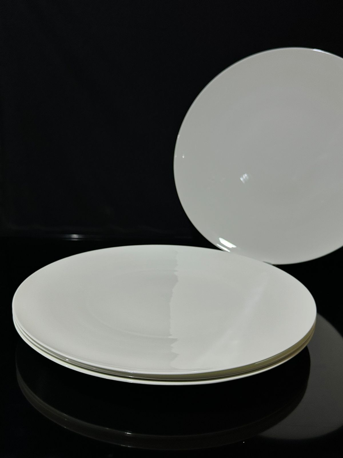 Large circle Porcelain Plate  31 cm