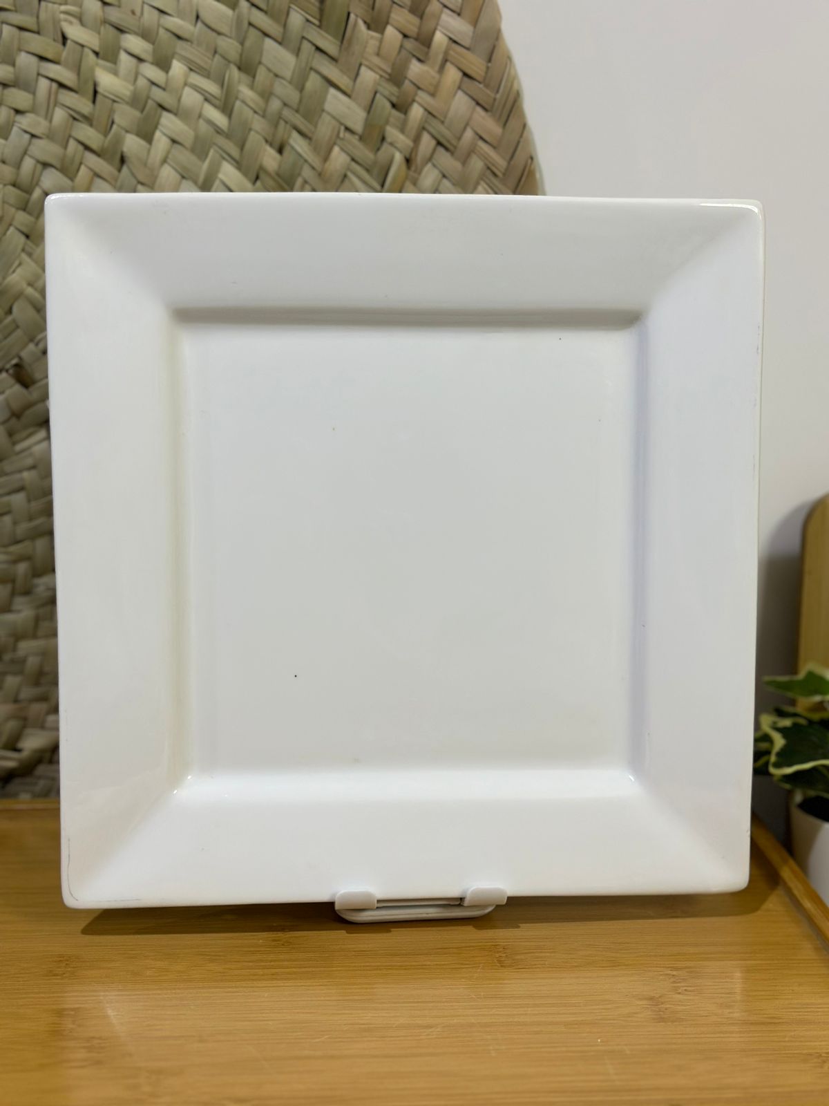 Square serving flat ceramic plate styl15