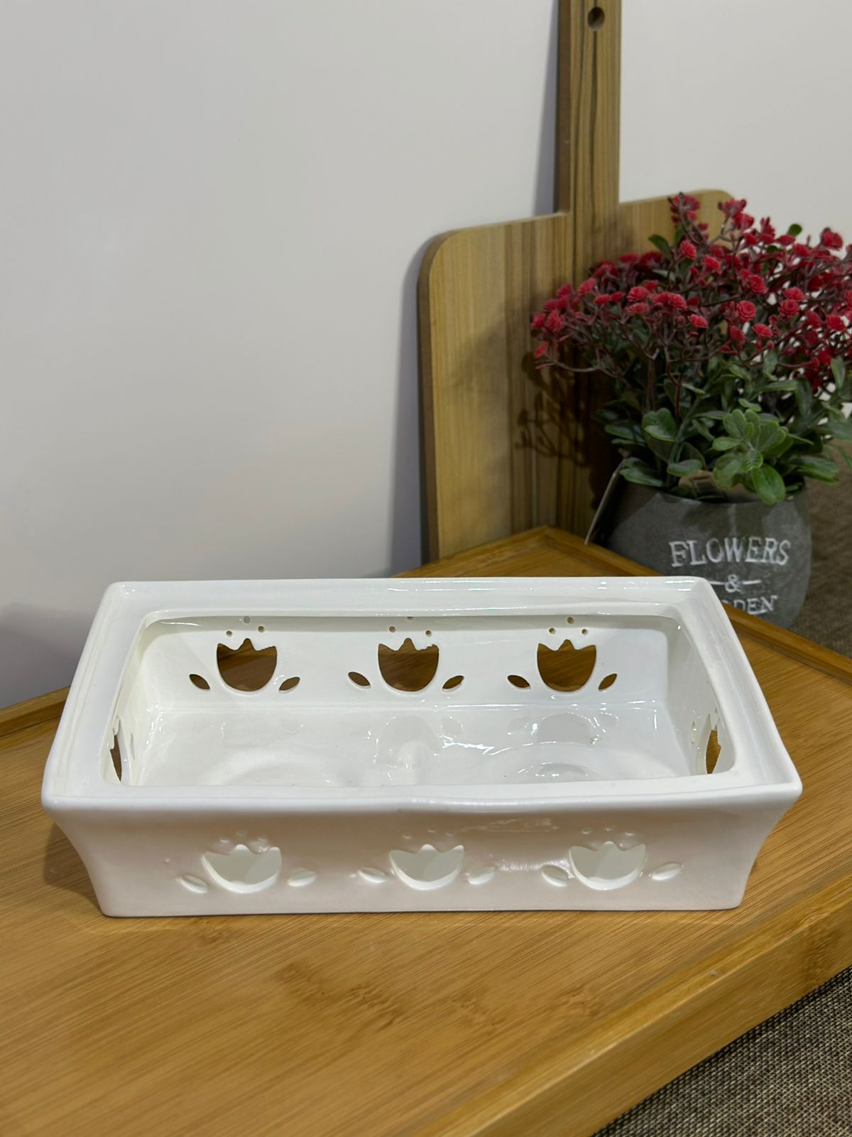 Luxury Porcelain Berry Basket or Soap Dish