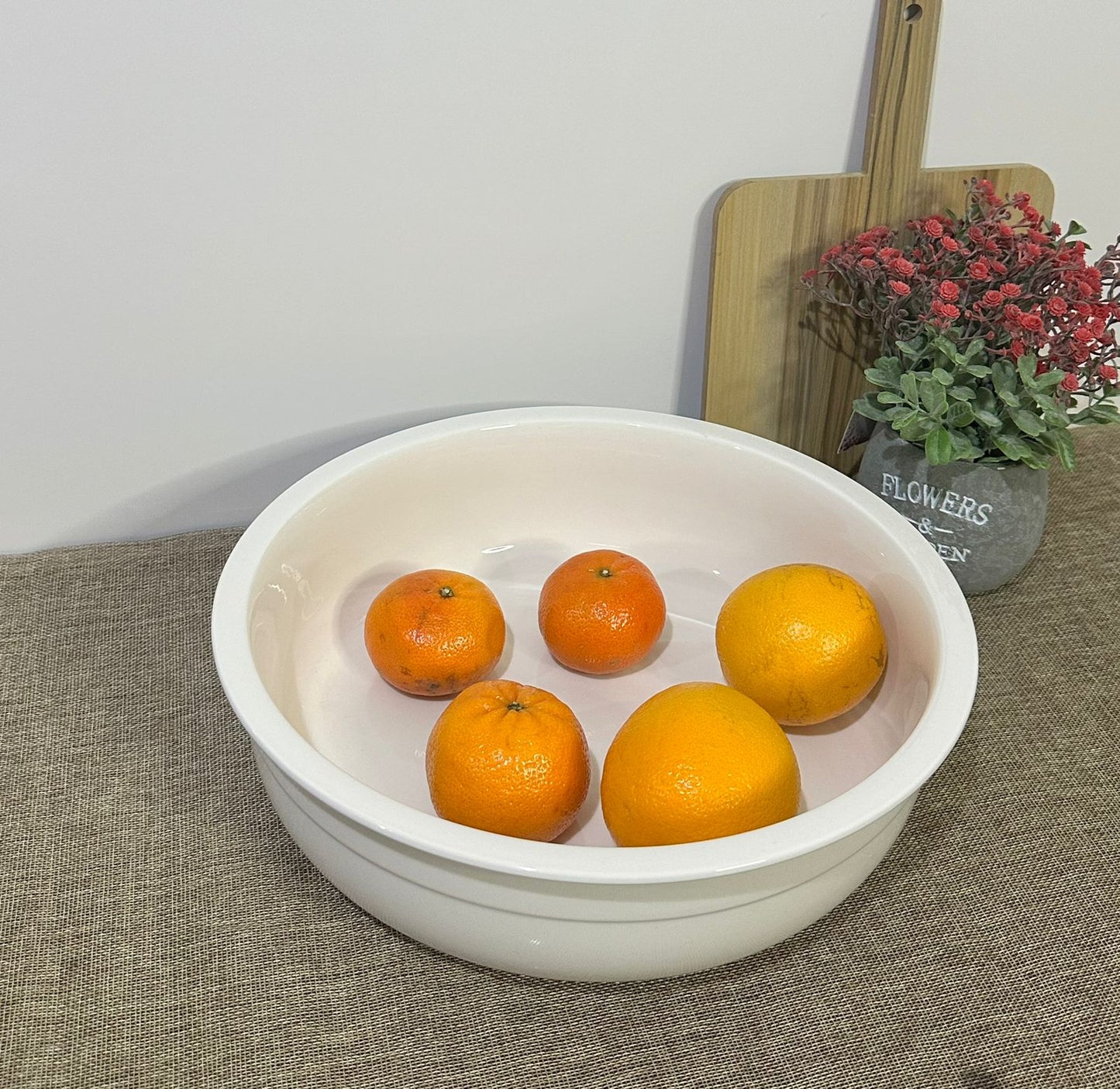 Rounded white Large Dish Bowl 28x9cm