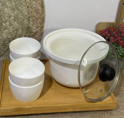 Large pot container with Lid & 4 bowls