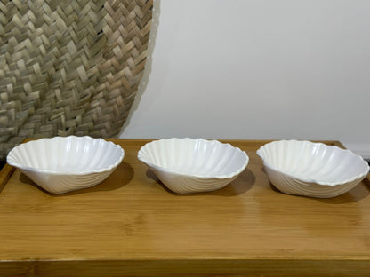 Small Stylesh Shell bowl for Nuts & Candy