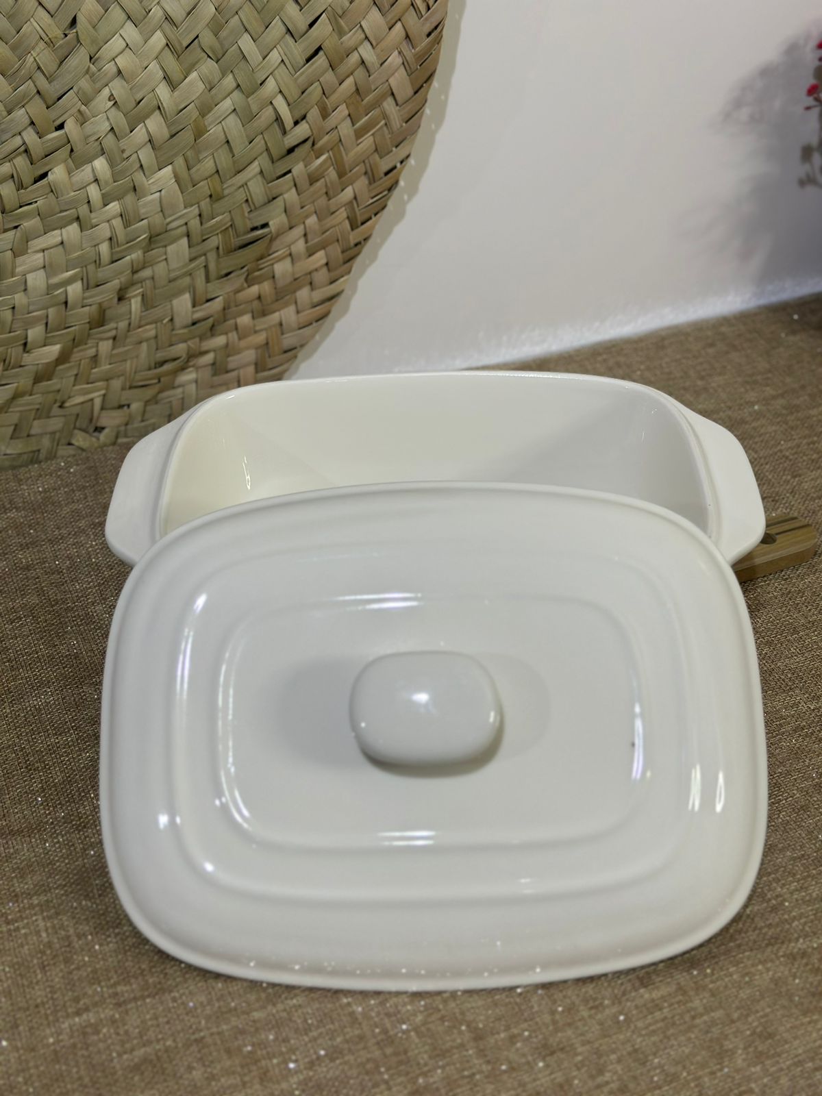 Large Porcelain container without Lid