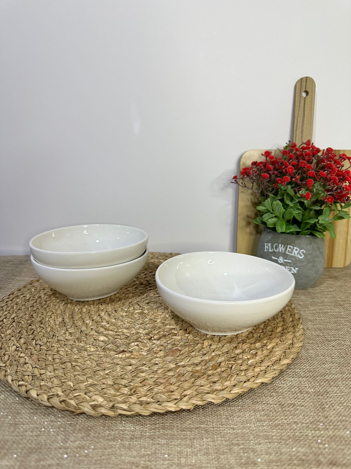 Medium Luxury Porcelain Bowl for soup and Salad