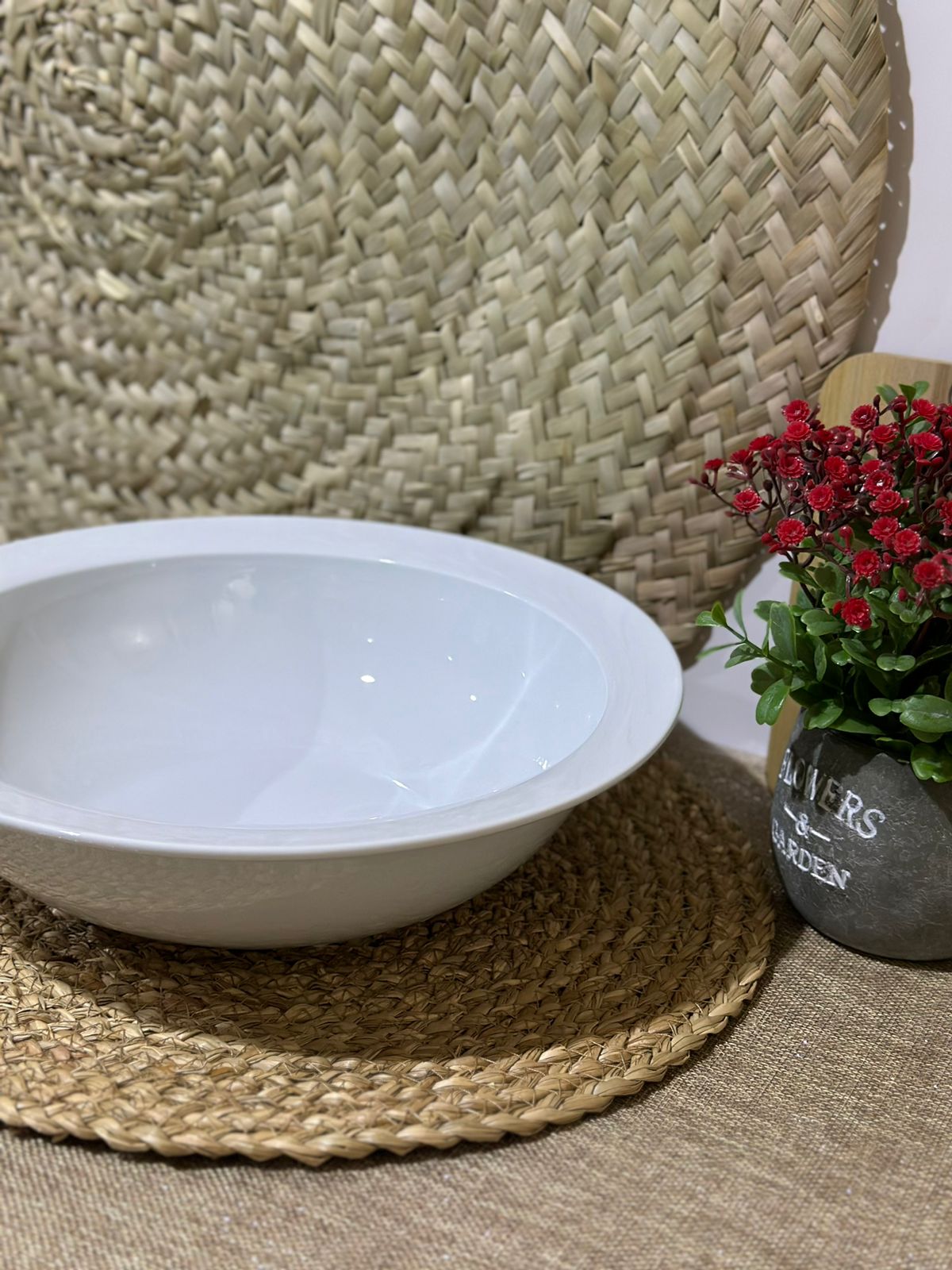 Porcelain Large Serving Bowl – 25 x 8.5 cm