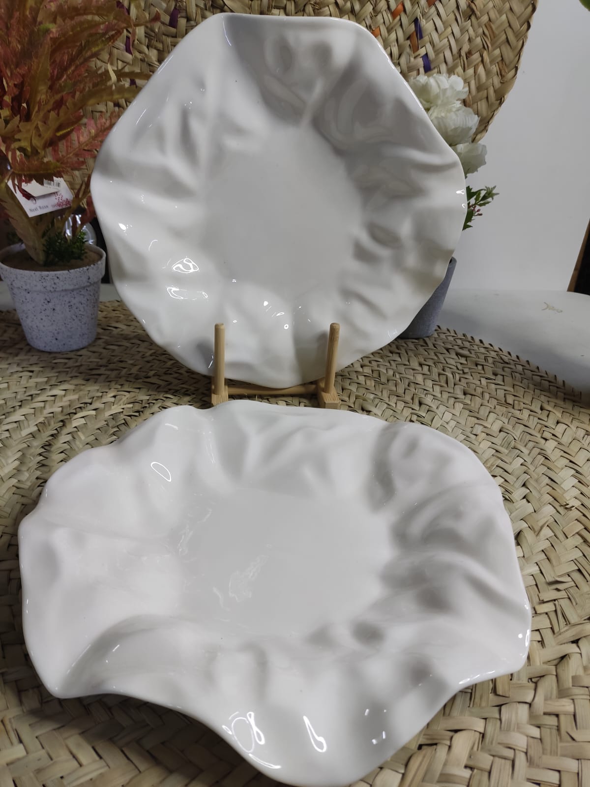 Luxury large Serving & dinning plate 27cm