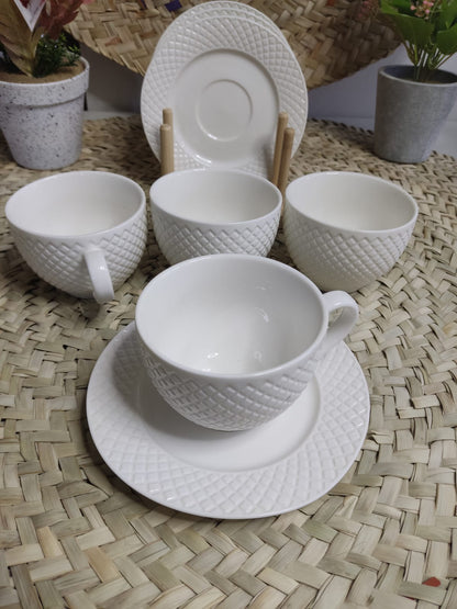 Luxury Tea cup set with rounded bamboo Tray