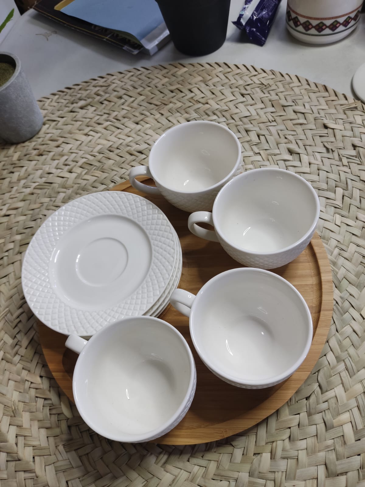 Luxury Tea cup set with rounded bamboo Tray