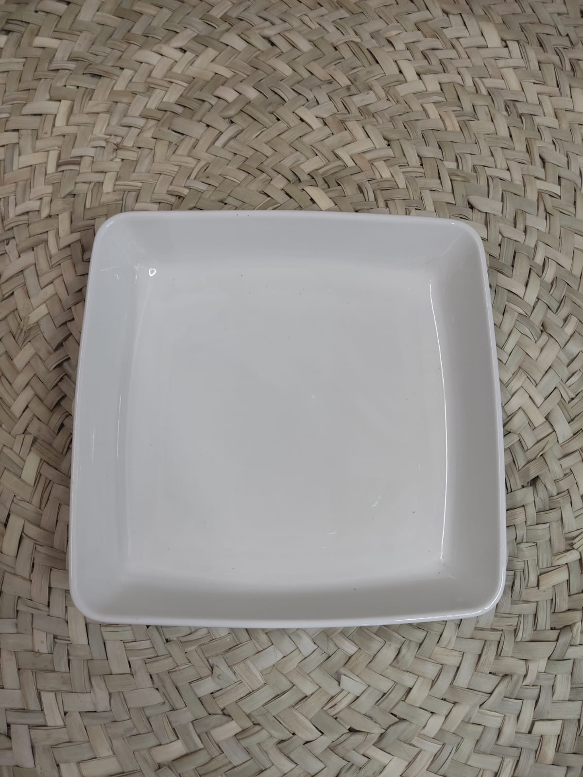 Catering square ceramic dinner plate20cm