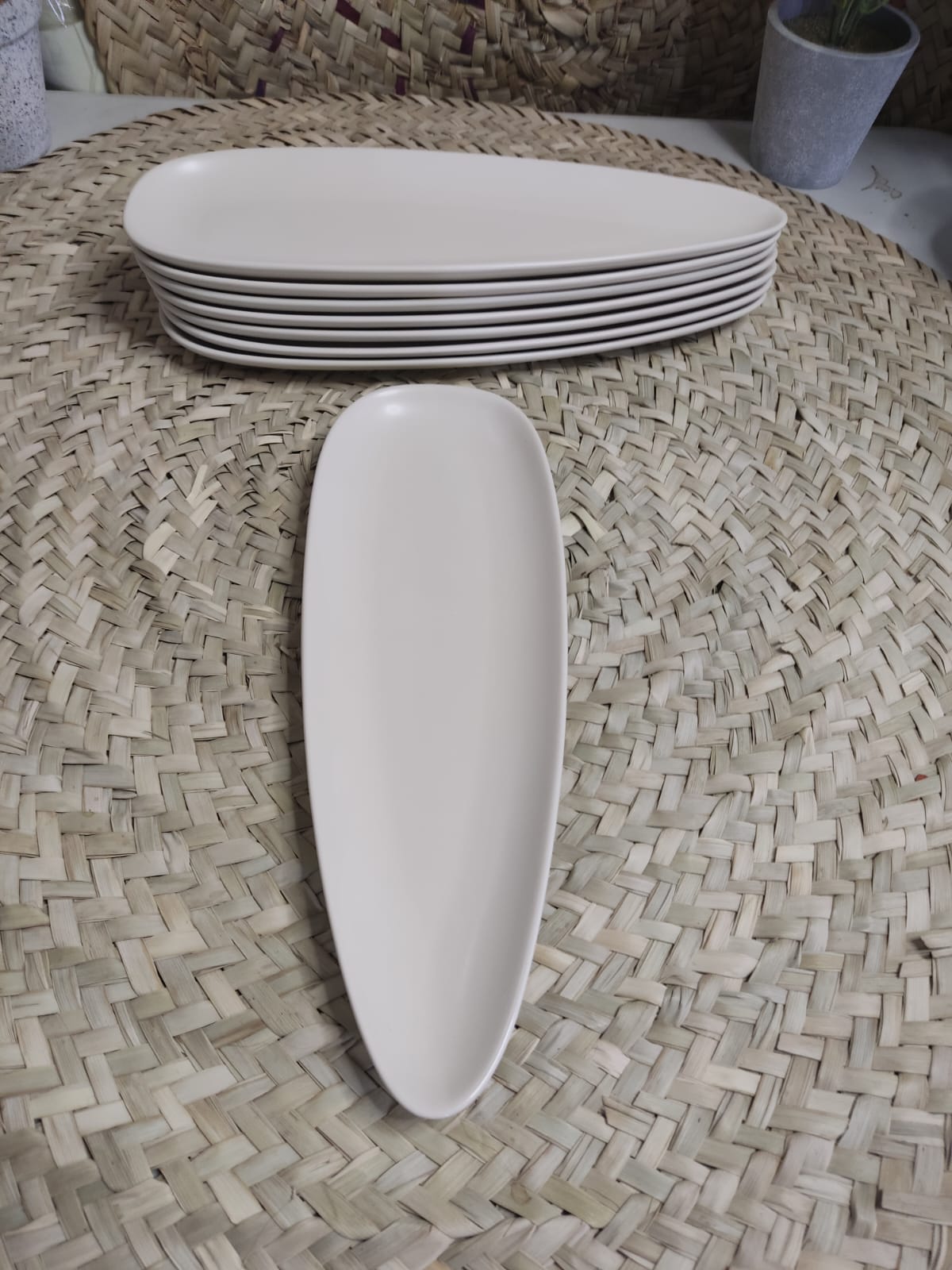 High-Quality Large Porcelain Oval Serving Plate styl8