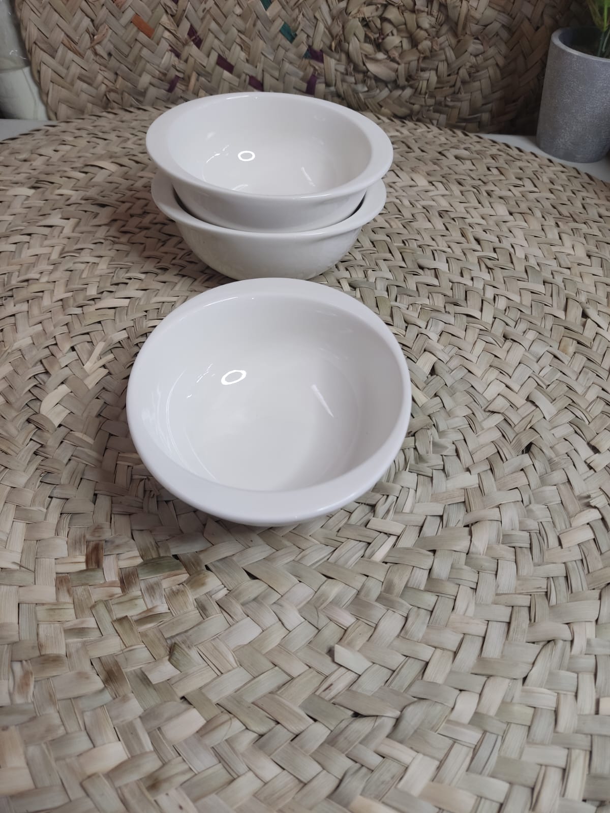 Medium Luxury Porcelain Bowl for Soup