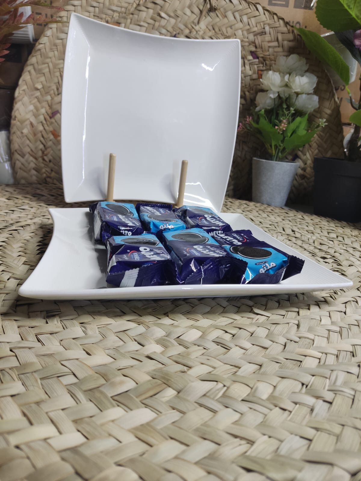 Luxury Porcelain Serving plate - Square styl8