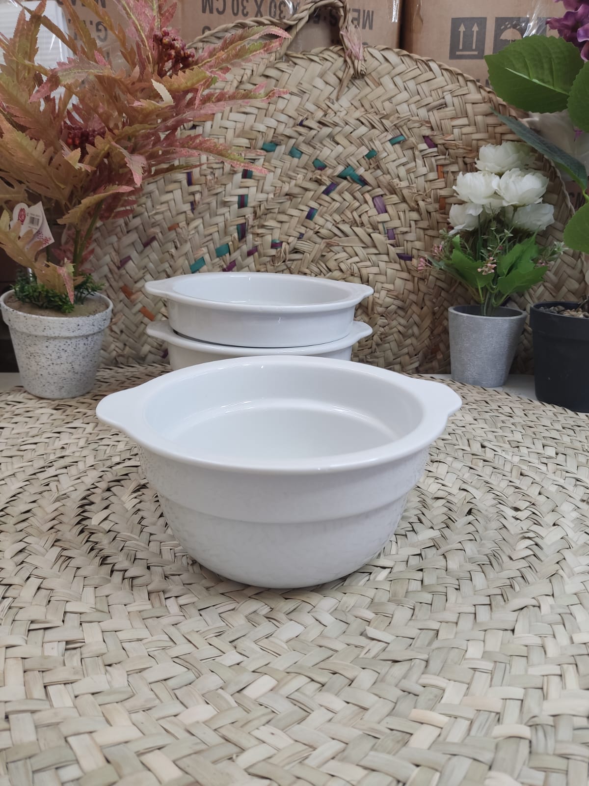 Medium Luxury Porcelain Bowl – Bright Gray