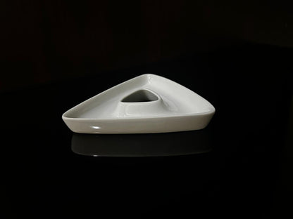 1pcs Multi-purpose triangular nut plate