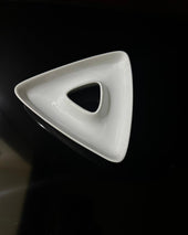 1pcs Multi-purpose triangular nut plate