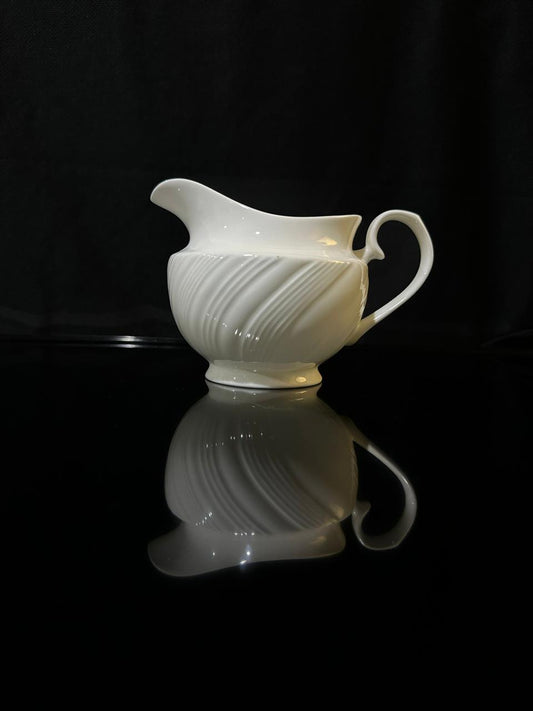 Ceramic Sauce Boat Porcelain Gravy styl3