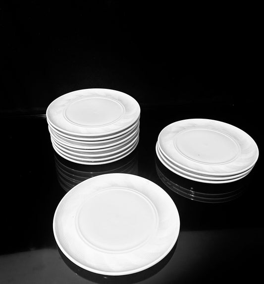 Luxury Decorated White flat plate porcelain styl8