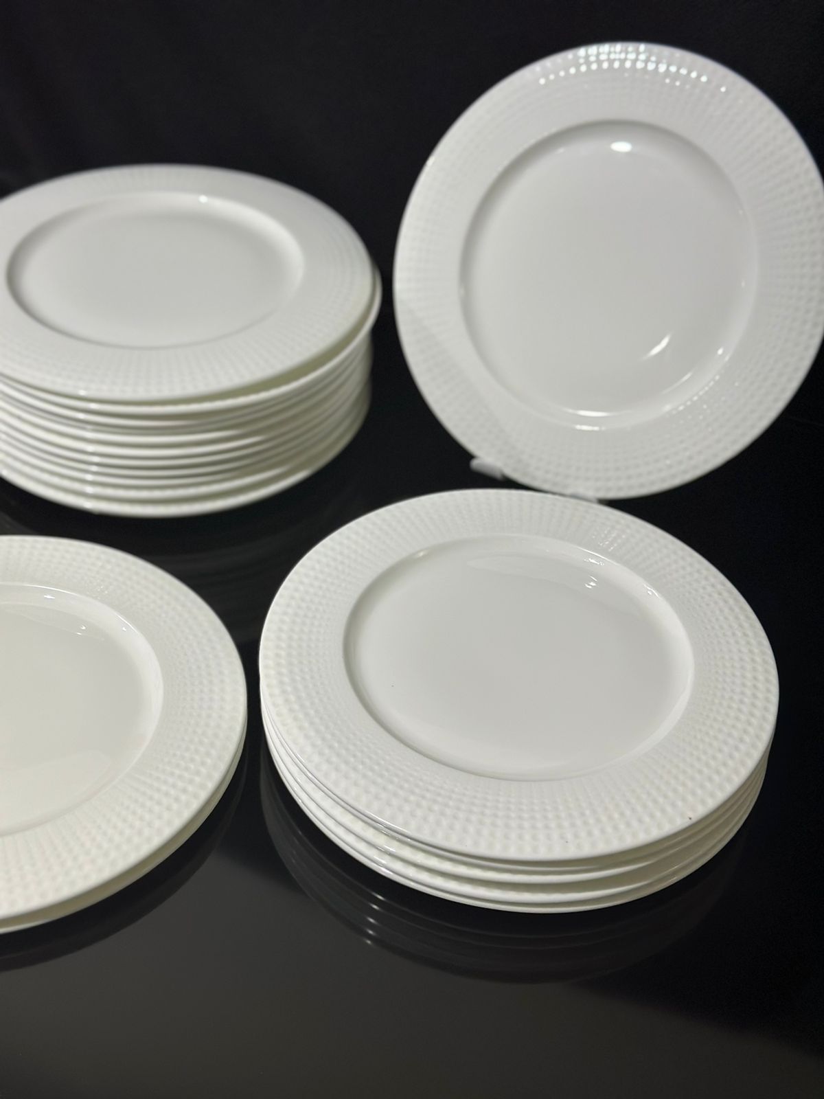 Decorative circle Bright White Porcelain Flat Plate styl7